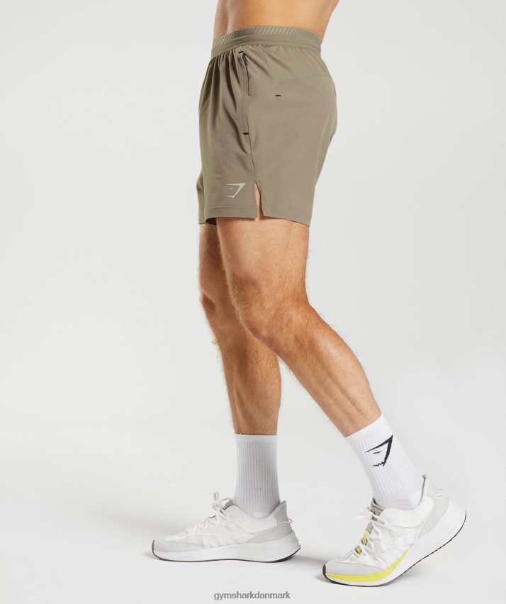 Mænd Gymshark apex 5 hybrid shorts N4ZDDN550 jordbrun