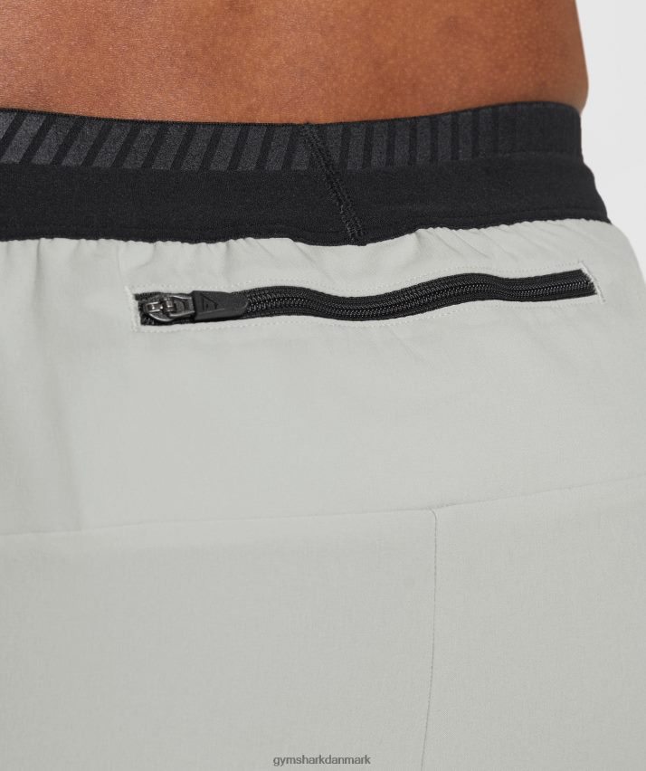 Mænd Gymshark apex run 4 shorts N4ZDDN539 lysegrå